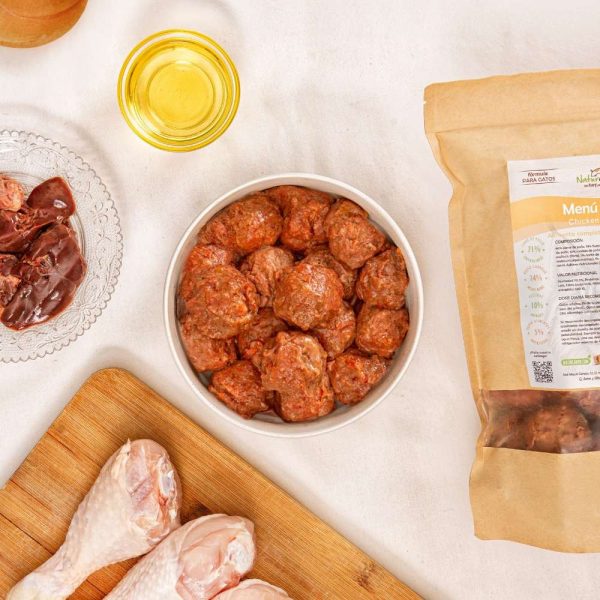 NaturCanin Albóndigas de Pollo BARF para gatos 900gr (solo tienda física)