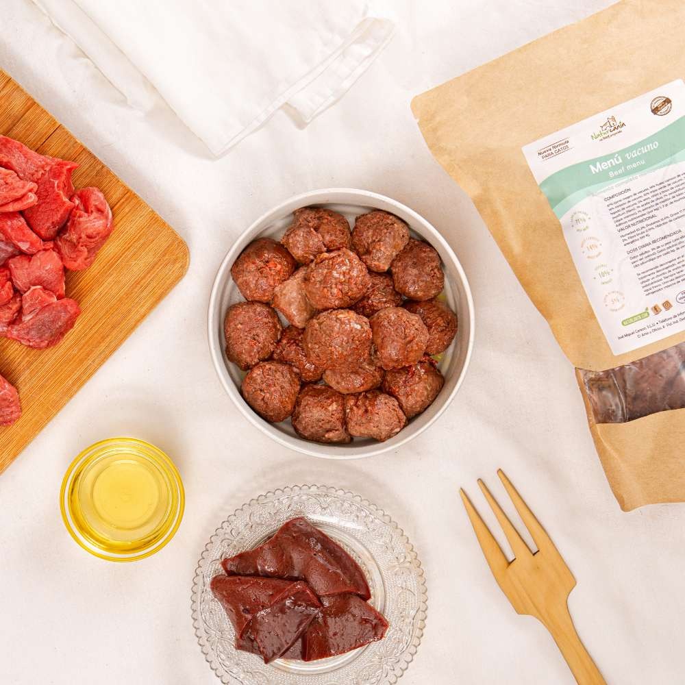 NaturCanin Albóndigas de Vacuno para gatos – bolsa de 900gr